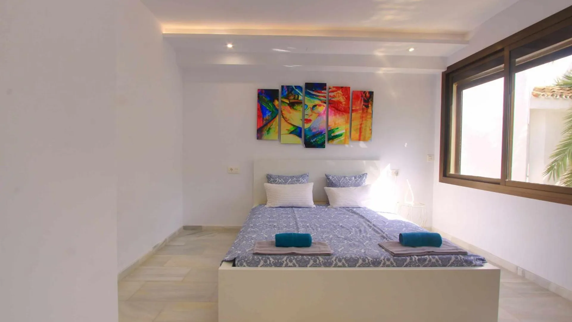 1108 Beachfront 2 Apartments With Roofterrace 80Mtrgt Beach 3 Pools Marbella