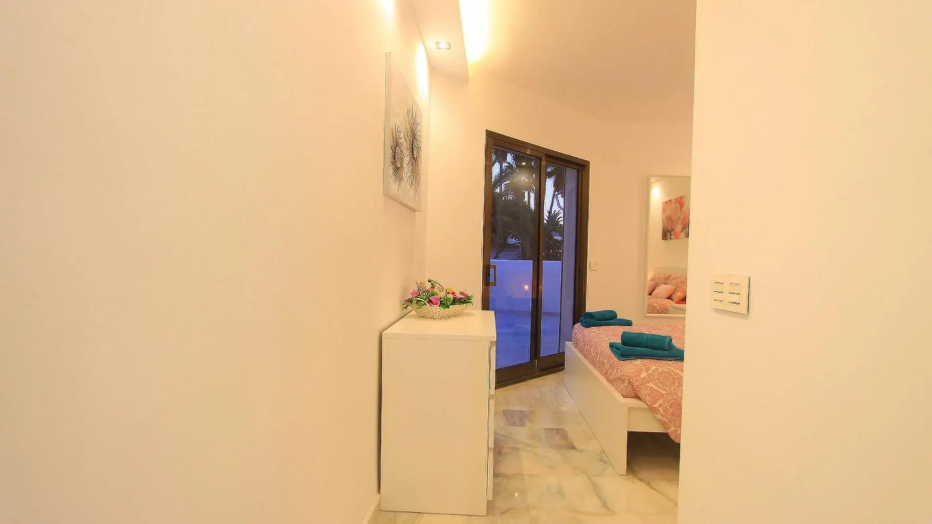 1108 Beachfront 2 Apartments With Roofterrace 80Mtrgt Beach 3 Pools Marbella 0*,
