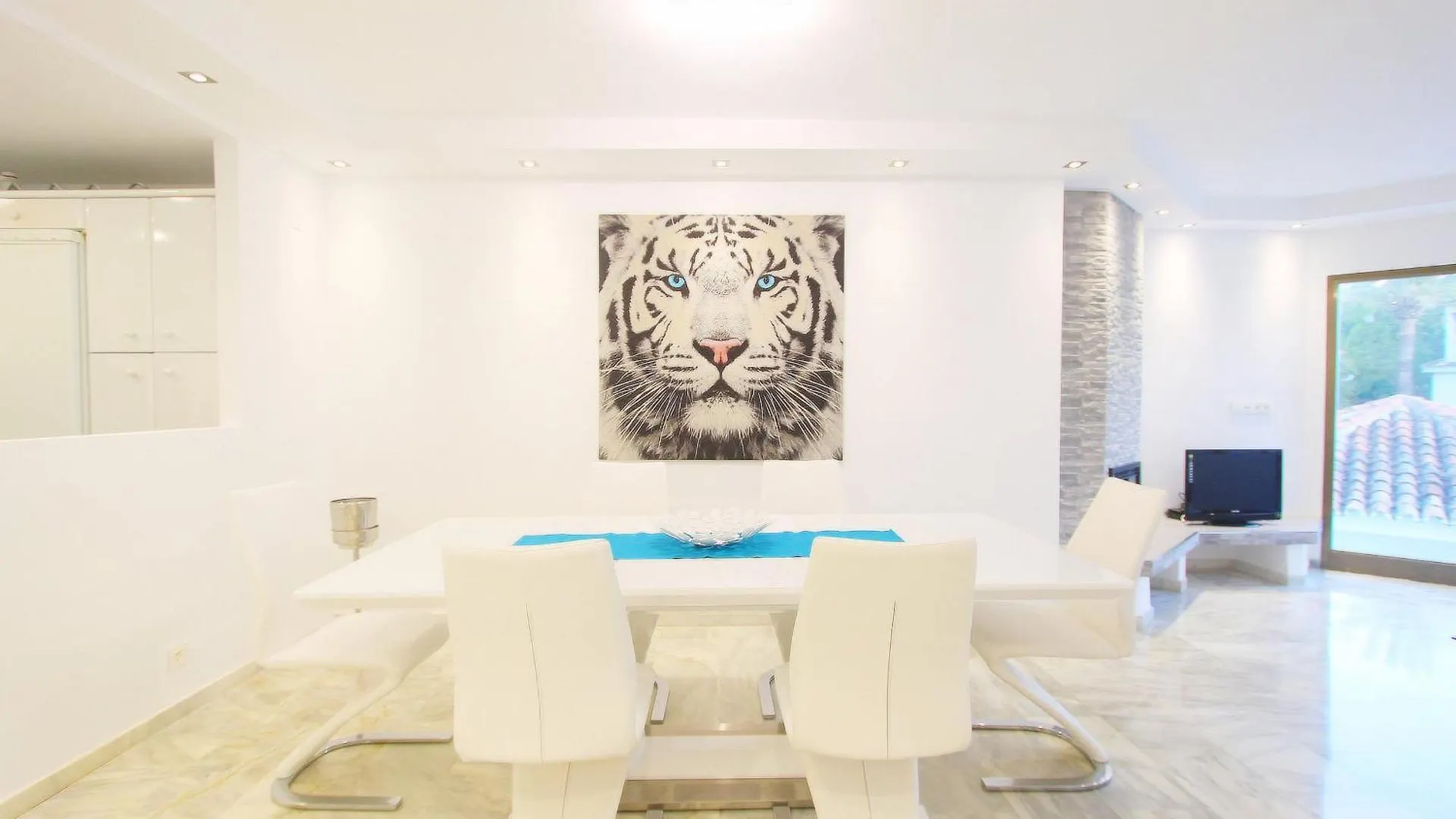 1108 Beachfront 2 Apartments With Roofterrace 80Mtrgt Beach 3 Pools Marbella