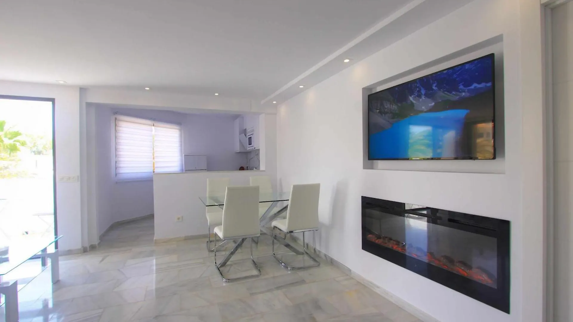 1108 Beachfront 2 Apartments With Roofterrace 80Mtrgt Beach 3 Pools Marbella