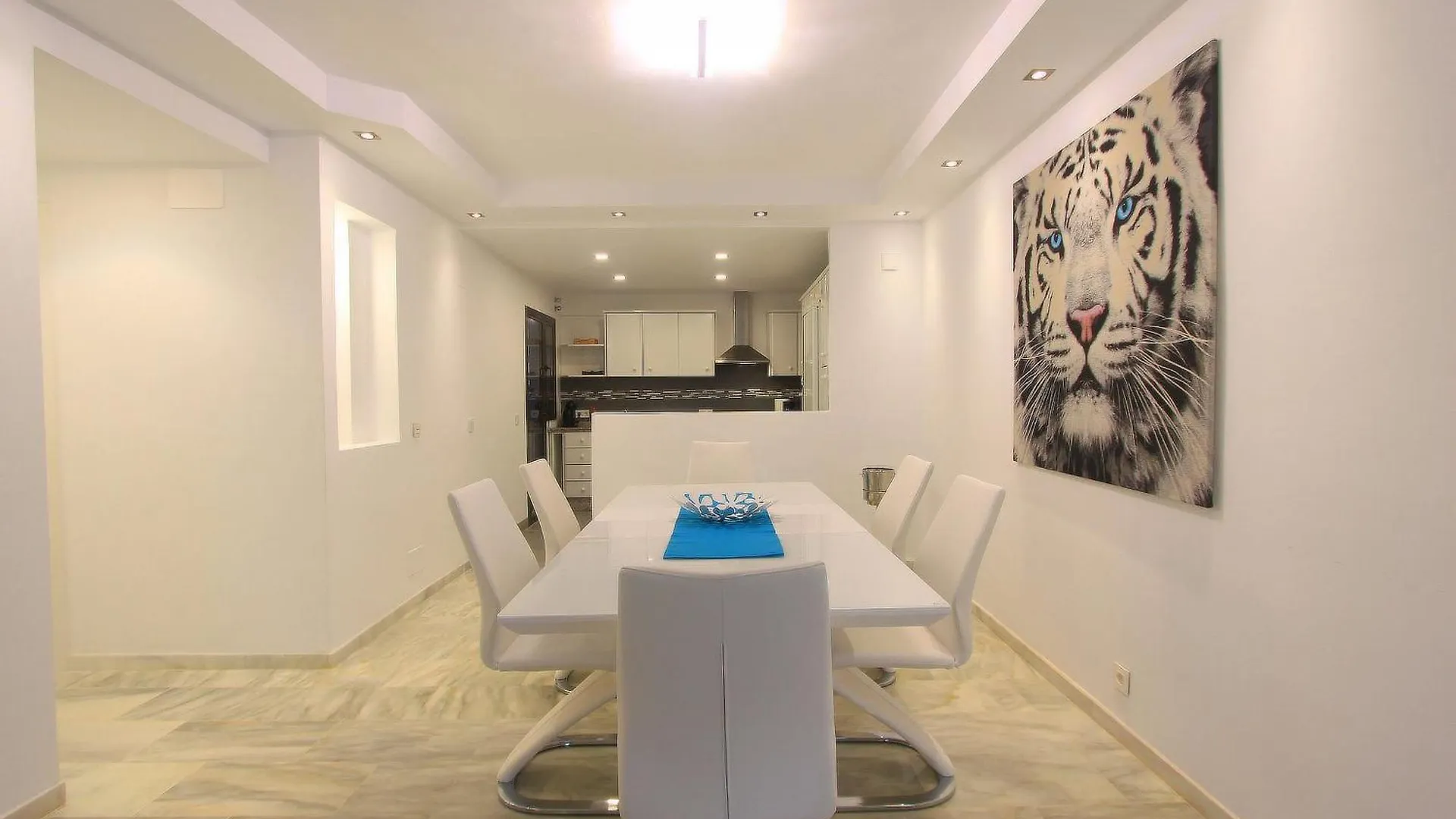 1108 Beachfront 2 Apartments With Roofterrace 80Mtrgt Beach 3 Pools Marbella 0*,  Spain
