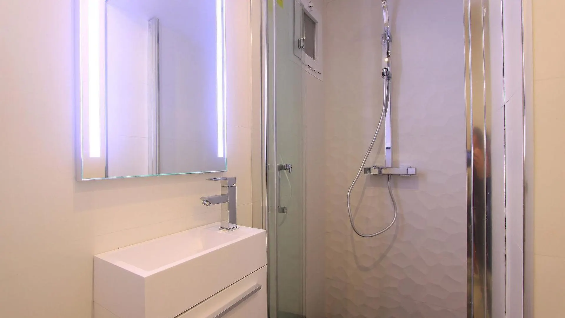 1108 Beachfront 2 Apartments With Roofterrace 80Mtrgt Beach 3 Pools 마르베야